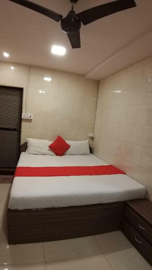 Hotel Saim Palace Mumbai Exterior photo